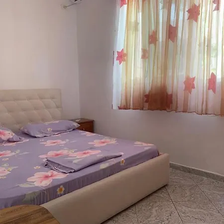 Denis Vasili Apartment Sarande